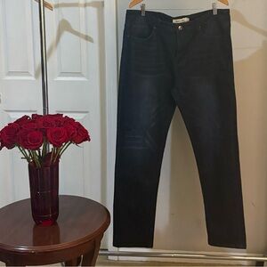 Classic Black Relaxed Fit Men's Jeans